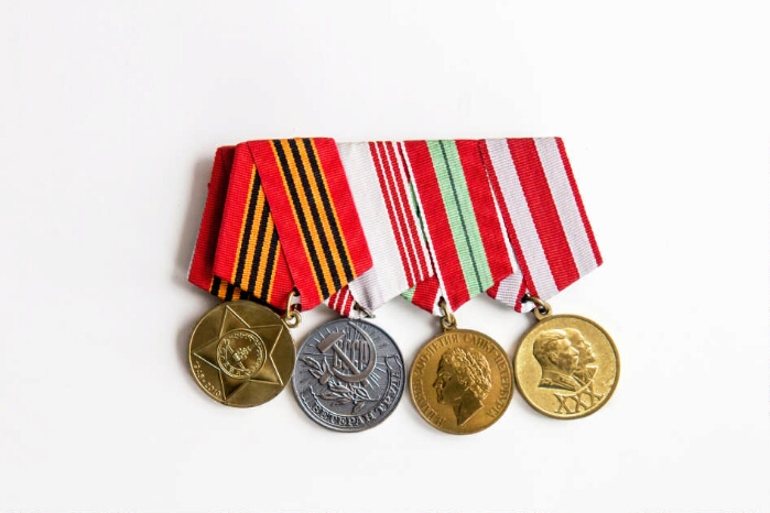 Badge USSR "65 years of victory" reward brass